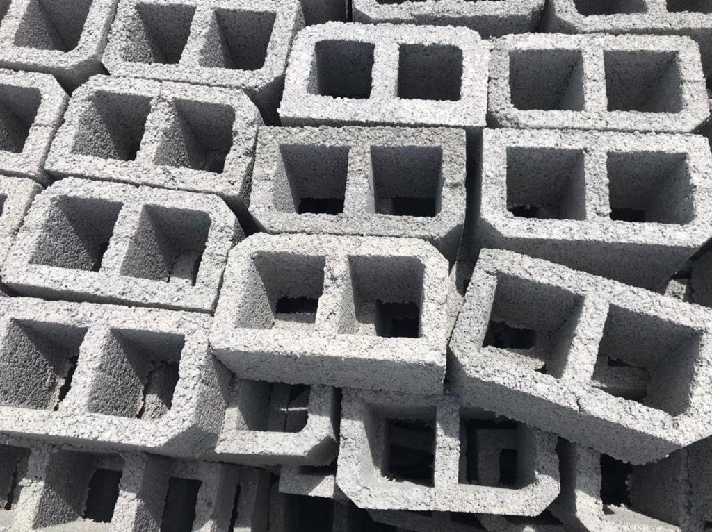 Hollow Pots